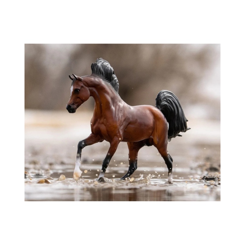 Breyer Horse, Mahogany Bay Arabian